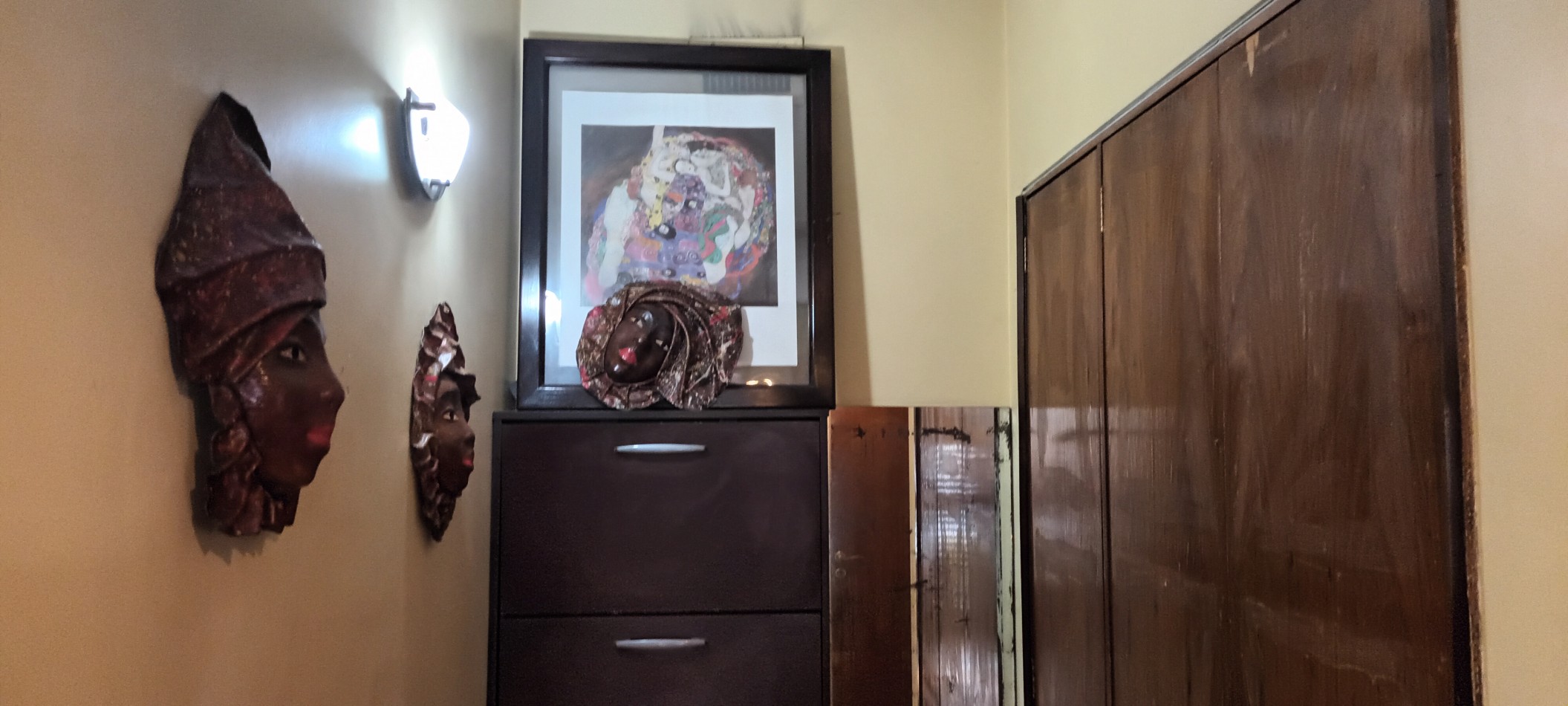 Casa en venta de 5 ambientes en Villa Urquiza con parque y pileta sobre lote propio 
