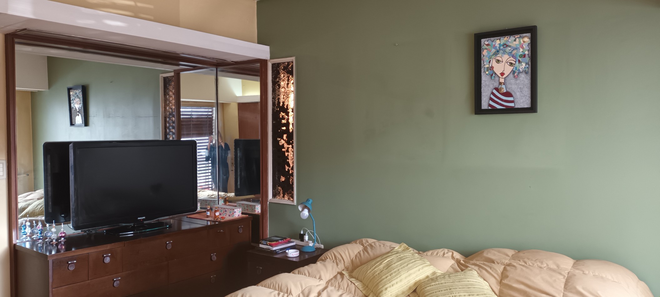 Casa en venta de 5 ambientes en Villa Urquiza con parque y pileta sobre lote propio 