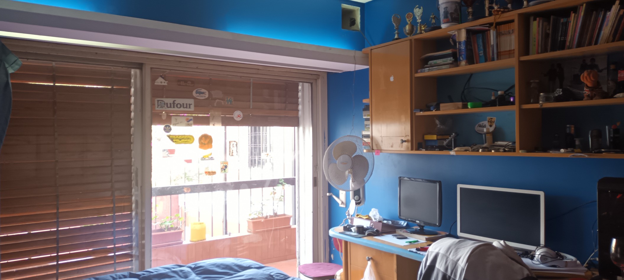 Casa en venta de 5 ambientes en Villa Urquiza con parque y pileta sobre lote propio 