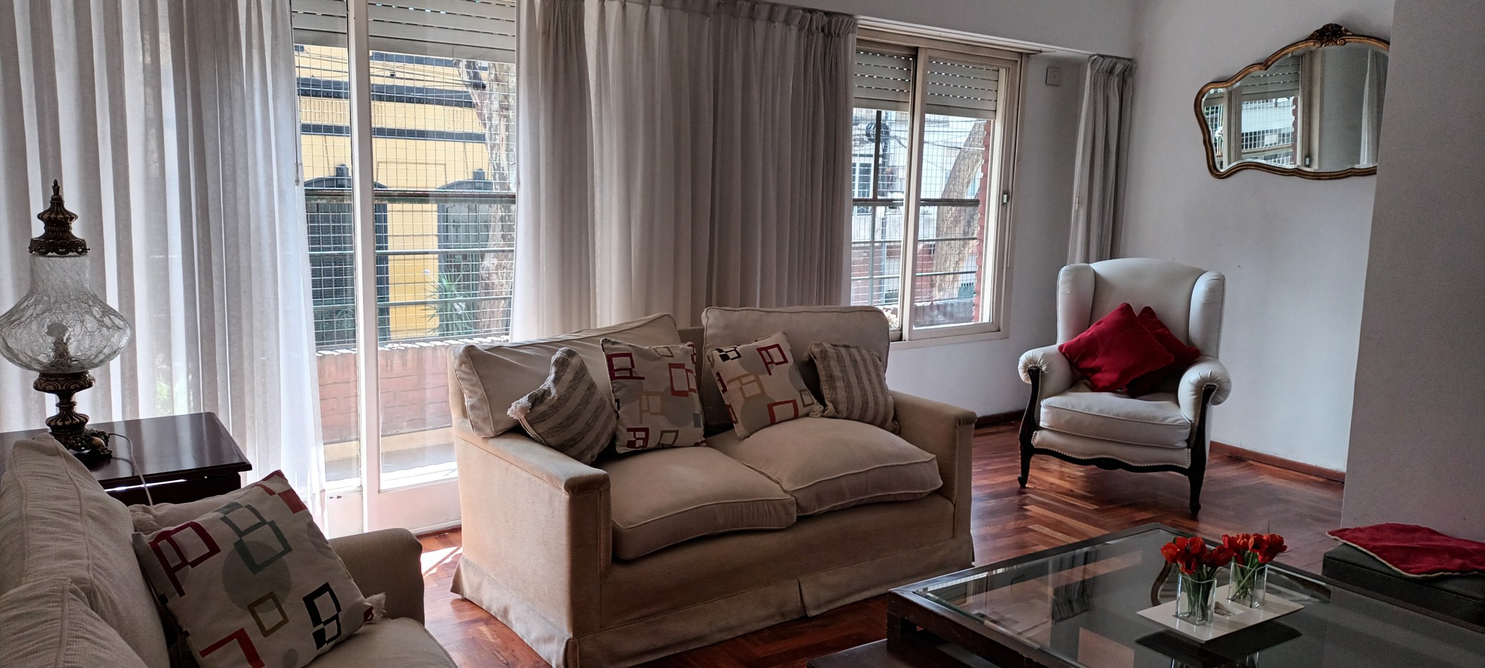 DEPARTAMENTO EN  VENTA DE 4 AMBIENTES  EN LA MEJOR ZONA DE PALERMO CON BALCON , COCHERA , PATIO Y BAULERA