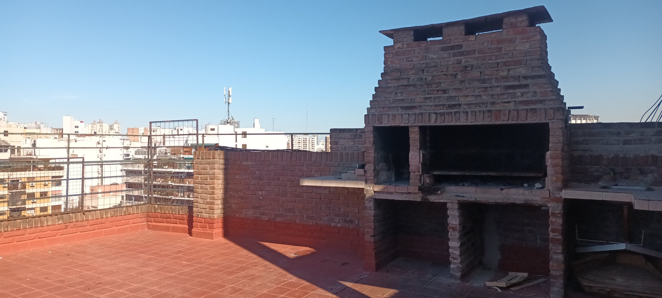 DEPARTAMENTO EN  VENTA DE 4 AMBIENTES  EN LA MEJOR ZONA DE PALERMO CON BALCON , COCHERA , PATIO Y BAULERA
