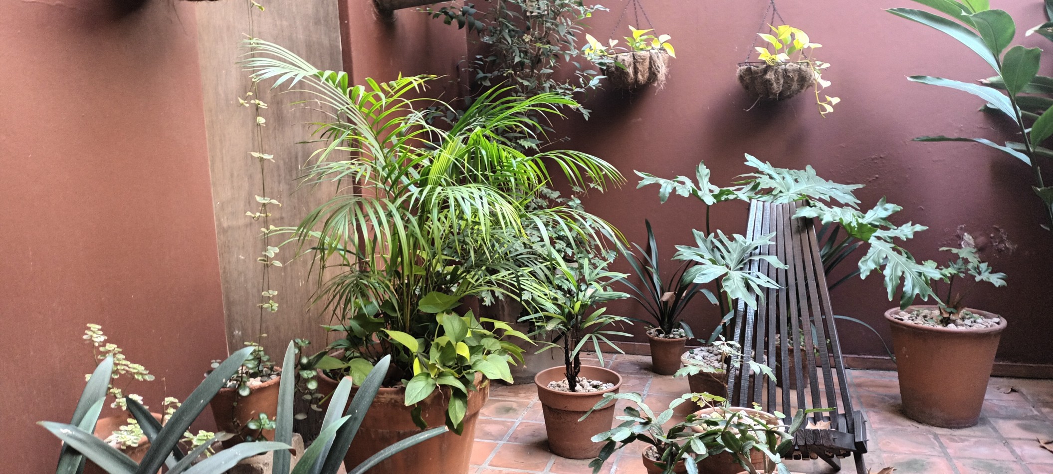 DEPARTAMENTO EN VENTA DE 4 AMBIENTES CON ESCRITORIO EN FAMOSO PASAJE GENERAL PAZ BARRIO COLEGIALES