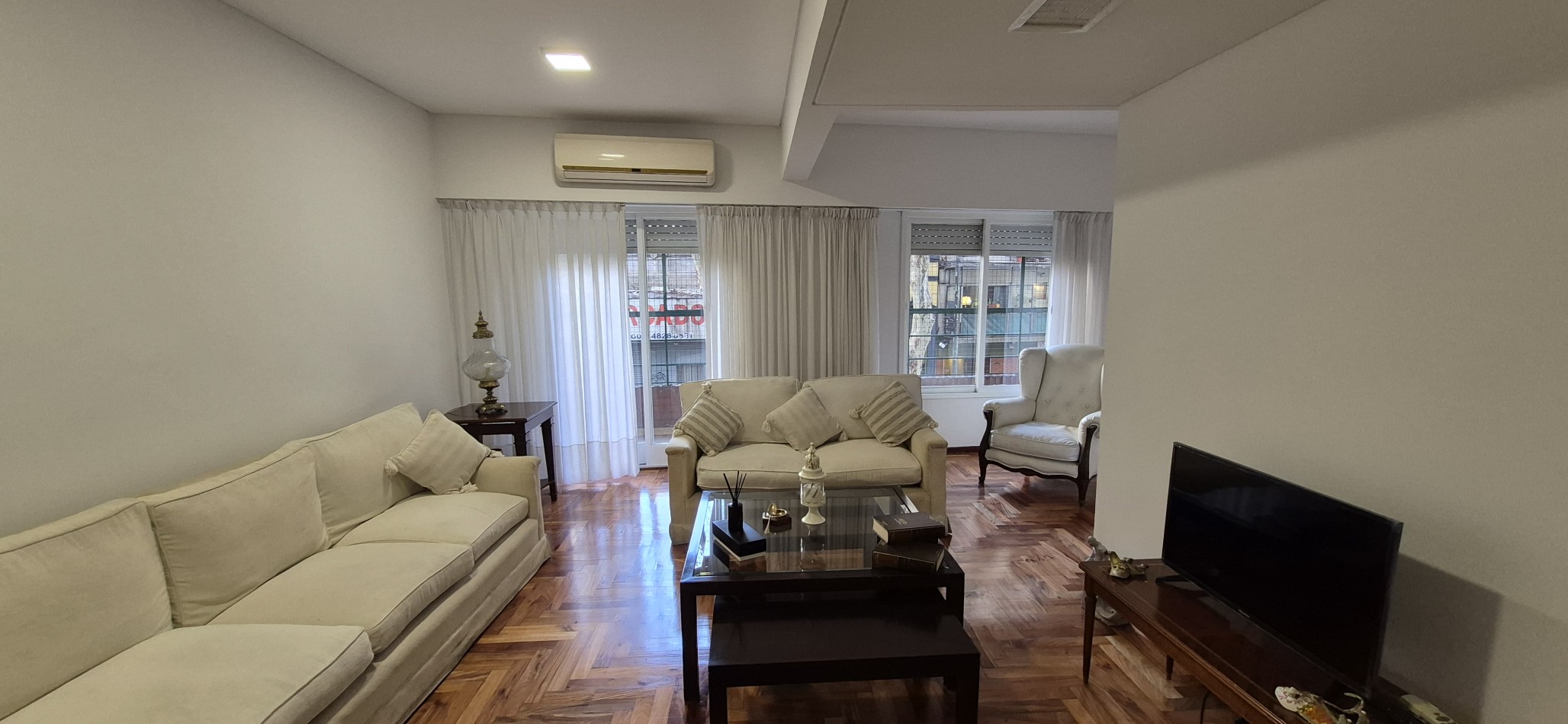 DEPARTAMENTO EN  VENTA DE 4 AMBIENTES  EN LA MEJOR ZONA DE PALERMO CON BALCON , COCHERA , PATIO Y BAULERA