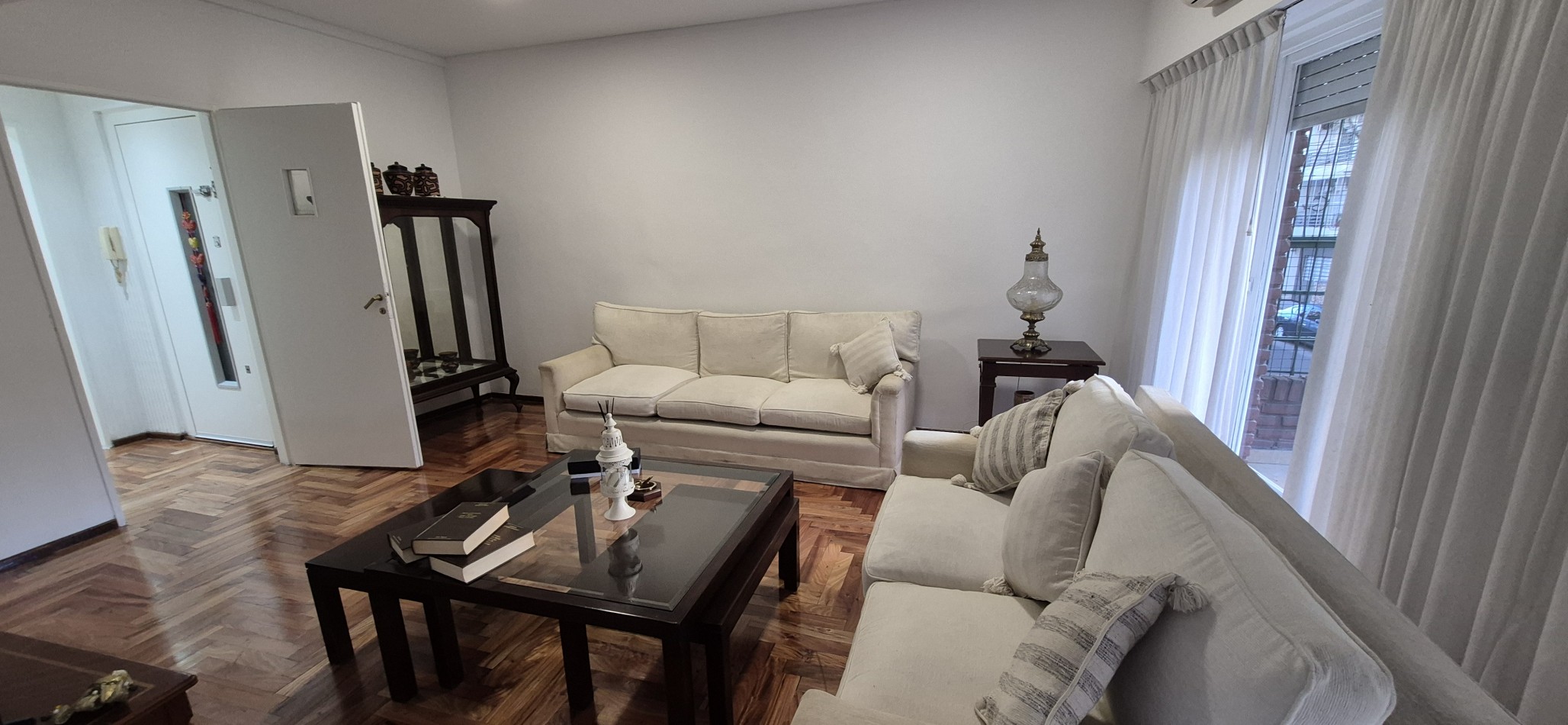 DEPARTAMENTO EN  VENTA DE 4 AMBIENTES  EN LA MEJOR ZONA DE PALERMO CON BALCON , COCHERA , PATIO Y BAULERA