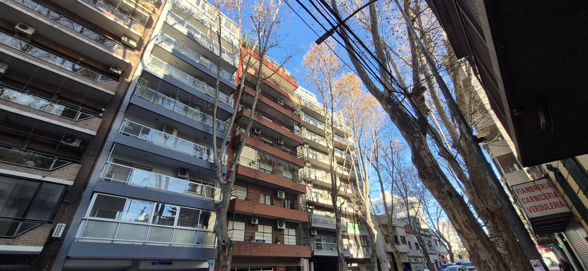 DEPARTAMENTO EN  VENTA DE 4 AMBIENTES  EN LA MEJOR ZONA DE PALERMO CON BALCON , COCHERA , PATIO Y BAULERA