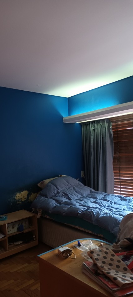 Casa en venta de 5 ambientes en Villa Urquiza con parque y pileta sobre lote propio 